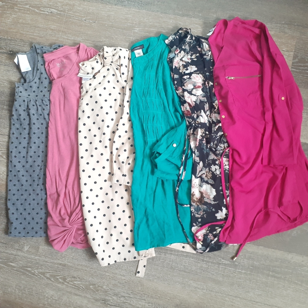 Lot of 6 Medium Mix lot Women's, Maternity, and Great fo Nursing Shirts Blouses